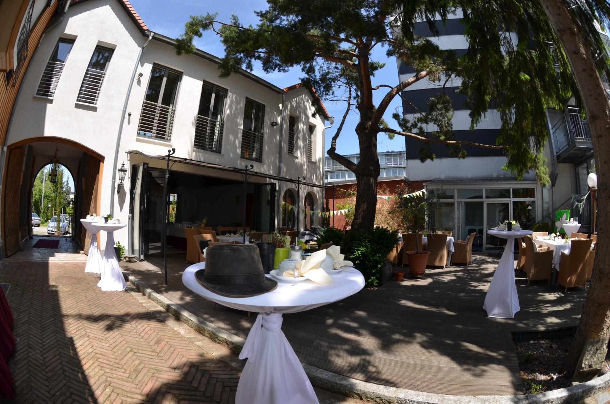 אוגסבורג Ringhotel Alpenhof - Patchworkhotel מראה חיצוני תמונה