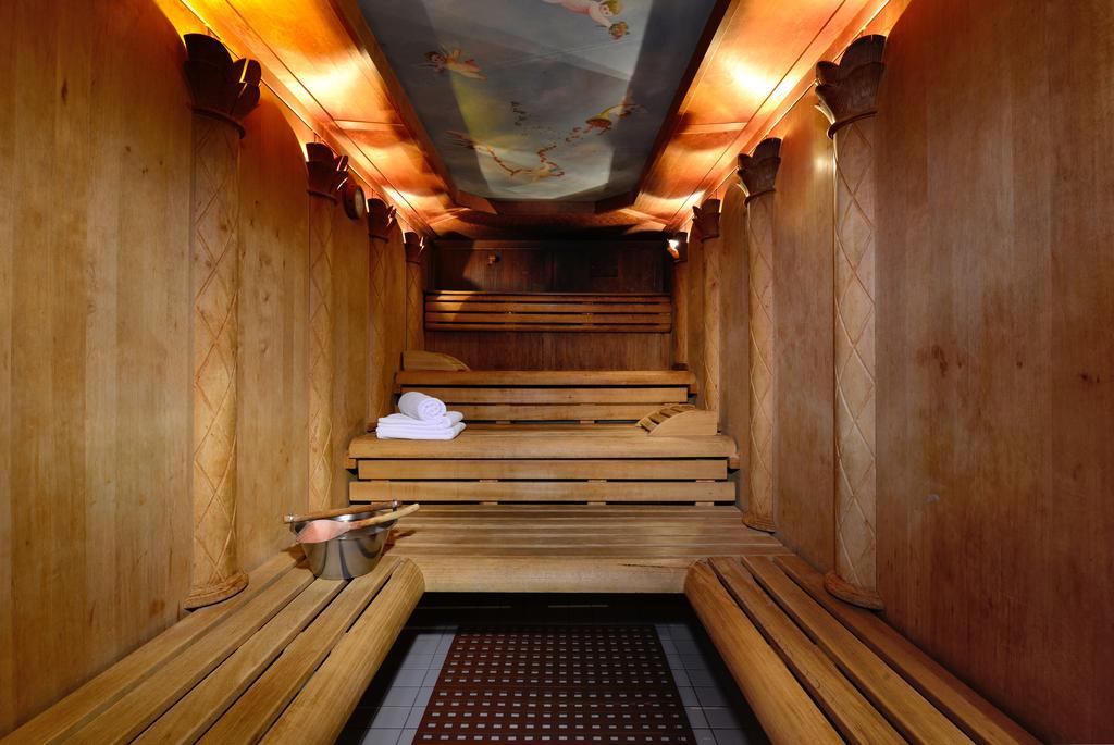 אוגסבורג Ringhotel Alpenhof - Patchworkhotel מראה חיצוני תמונה