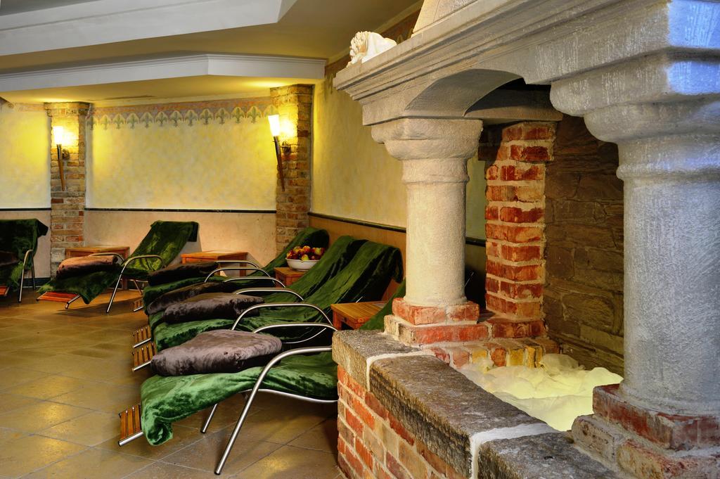 אוגסבורג Ringhotel Alpenhof - Patchworkhotel מראה חיצוני תמונה
